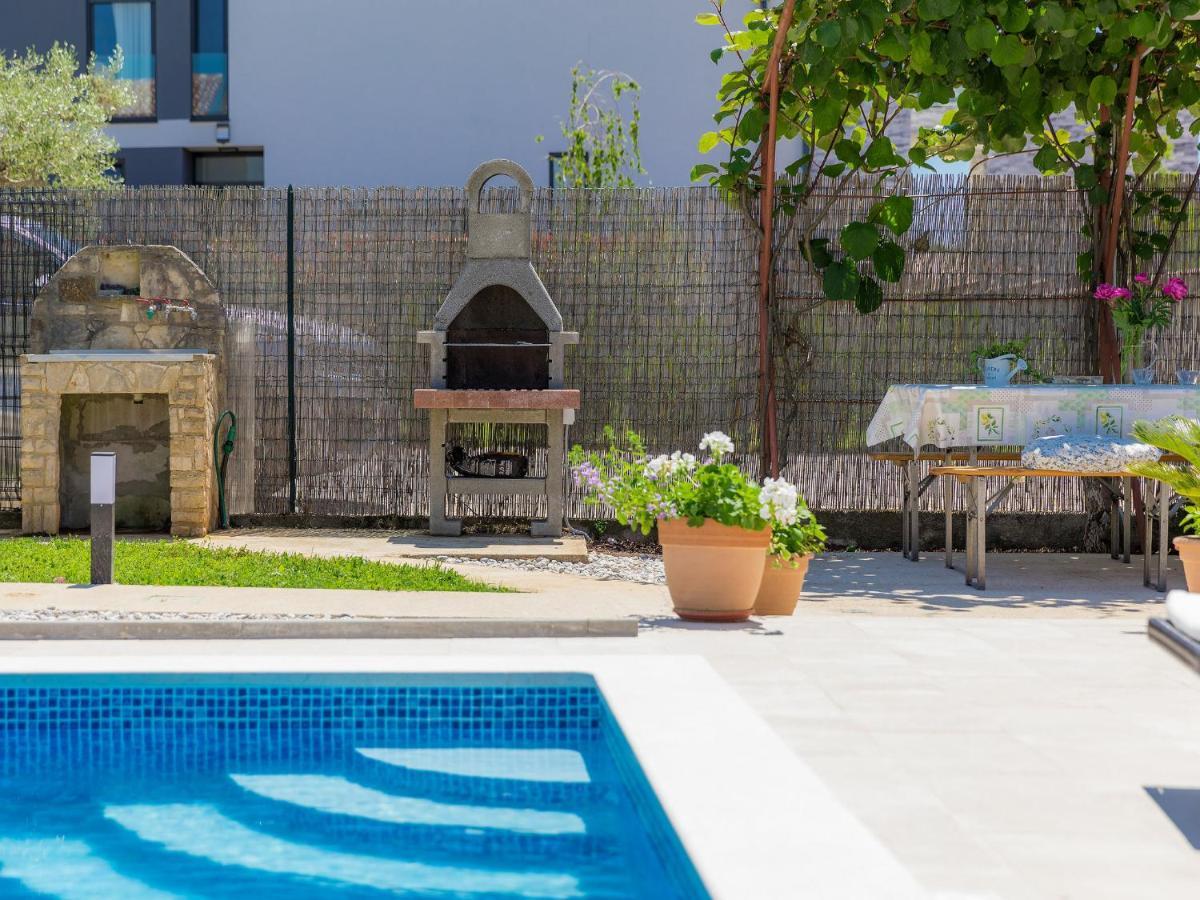 Apartment Chiara By Interhome Novigrad  Luaran gambar
