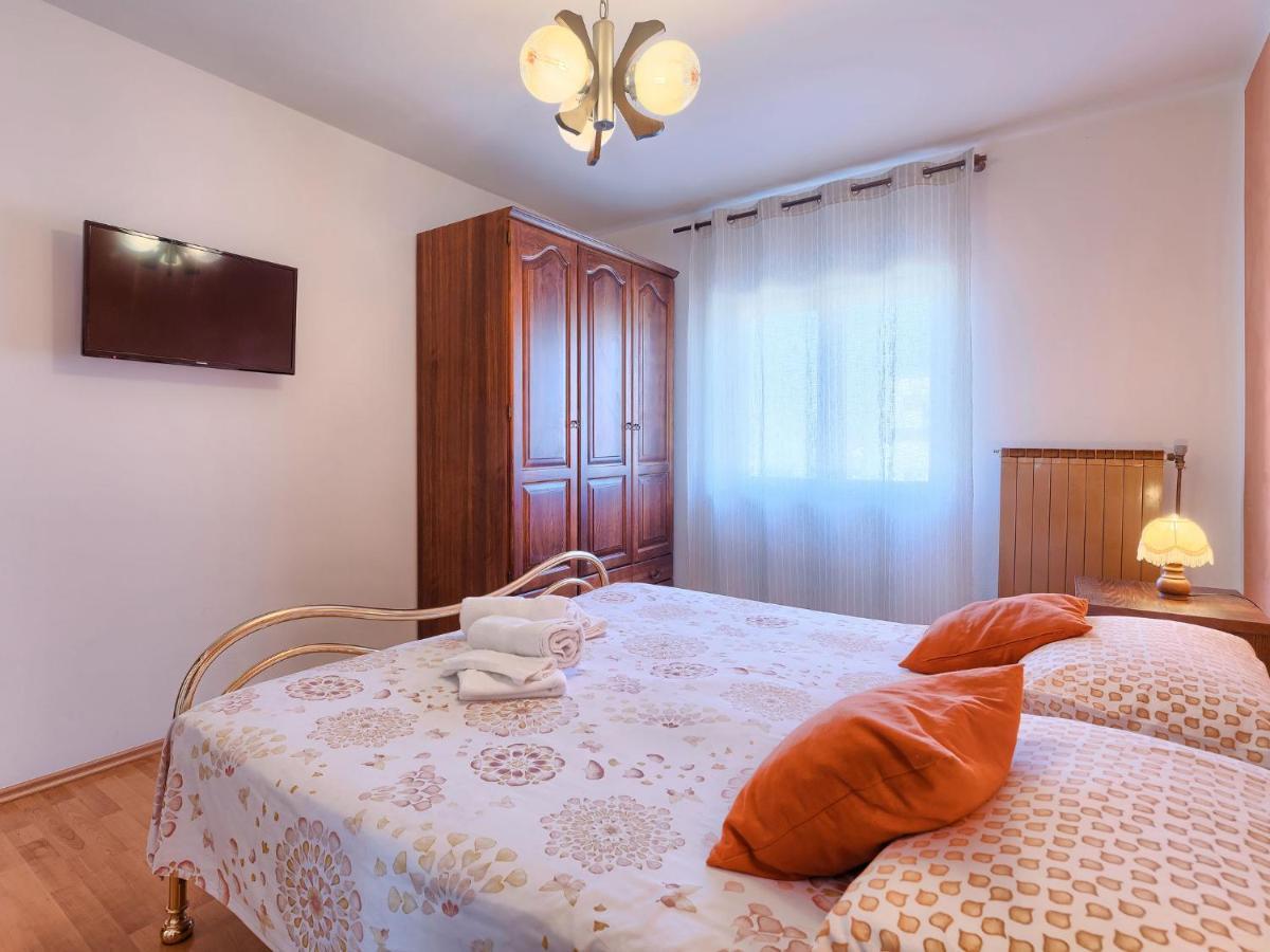 Apartment Chiara By Interhome Novigrad  Luaran gambar